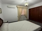 MAGNIFICA CASA CON PISCINA EN ZONA ALAMEDA