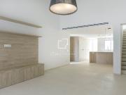 Magnífica casa con reforma a estrenar de 4 dormitorios...