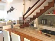 Magnifica Casa dentro de Condomínio Localizada na Praia...