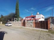 Magnífica casa en fraccionamiento Ezequiel Montes Qro