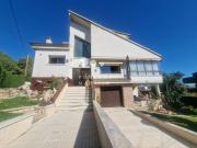 Magnífica casa independiente edificada a cuatro vientos,...