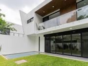 Hermosa Casa NUEVA con Alberca en privada en Buena...