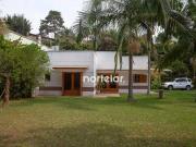 Magnifica casa terreã no condomãnio fazendinha granja viana