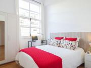 Magnífica habitación con baño privado en calle Bonavista