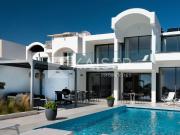 Magnífica moradia com 5 0+5 quartos, piscina aquecida,...