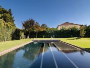 Magnífica moradia com jardim e piscina aquecida,...