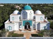 Magnífica Moradia De Estilo Mourisco a Uma Curta...