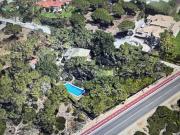 Moradia para obras totais para uma construção máxima de...