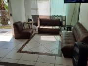 MAGNÍFICA OPORTUNIDAD, DOS NIVELES, CUATRO RECÁMARAS,...