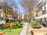 Magnífica Propiedad de 3 Plantas en Sevilla Centro:...