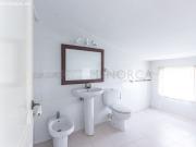 Magnifica propiedad dividida en dos viviendas con gran...