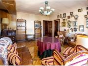 MAGNÍFICA UBICACIÓN! EN CALLE RECOGIDAS.