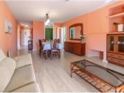 Magnifica villa de 347m², situada a 1ª línea de mar