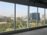 MAGNIFICA VISTA AL CLUB GOLF LOS INCAS OFICINA 261 M2...