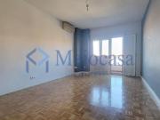 Magnífica vivienda con terraza en la calle José del...