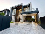Magnificent Kanal Ultra Modern Brand New Bungalow For...