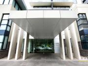 Magnificent modern 1 bedroom apartment in sensational...