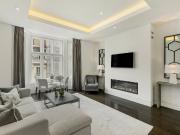 Magnificent one bedroom apartment in a prime Mayfair street