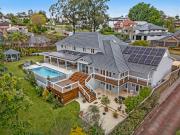 Magnificent tri level family dream home on 2000sqm