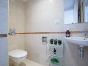 Magnificient 2 bedrooms with terrace next to champs...