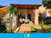 MAGNIFICO ADOSADO CON PISCINA COMUNITARIA, IDONEO PARA...