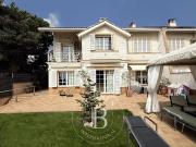 Magnifico Chalet Adosado con ascensor en Premia de Dalt