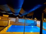 MAGNIFICO CHALET ADOSADO CON PISCINA PRIVADA Y JARDIN...
