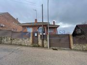 Magnífico Chalet Independiente: Tu Refugio Natural en...