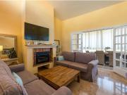 Magnífico chalet pareado con piscina privada en Costa...