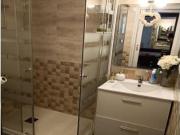 MAGNIFICO ESTUDIO REFORMADO AL LADO DEL MAR EN BENIDORM