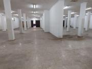 MAGNIFICO LOCAL DE 650M ZONA COREA CON 2 ENTRADAS Y...