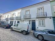 Magnifico palacete com 4 frações conjuntas, ideal para... Magnifico palacete com 4 frações conjuntas, ideal para...