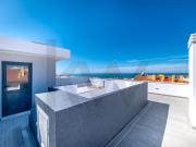 Magnífico T3 com rooftop e piscina em Construção na...