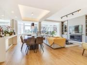 Apartamento T4 para venda com garagem em São João do Estoril