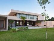 Magnifico Terreno en Privada de Lujo Zona Country