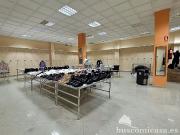 Magnífico y gran local comercial