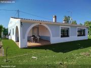 MAGNÍFICOS 3 CHALET CON PARCELA DE 2,4 HECTAREAS EN BADAJOZ