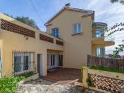Magnifique 3 pièces complètement rénové avec terrasse et...