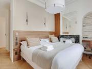 Magnifique appartemement haussmannien de 142m2 loyer...