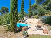 Magnifique Bastide T5 en Pierre calcaire de Rognes sur...