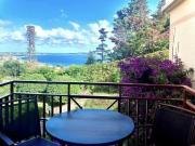 MAGNIFIQUE DEUX PIECES VUE MER PISCINE PARKING