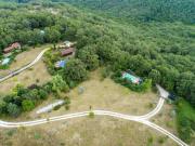 Magnifique domaine dans son ecrin de verdure