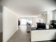 Magnifique duplex moderne de 4,5 pièces avec jardin à...