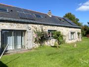 Magnifique ensemble immobilier en pierres rénové 193m2 hab