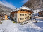 Magnifique ferme de 12 chambres à Montriond