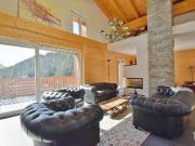 Beautiful lot of 3 completely renovated apartments |...