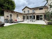 Magnifique Maison de 6/7 pièces avec garage, jardin...