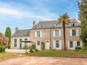 Magnifique maison de bourg avec piscine à Loire Authion