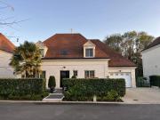 Magnifique Maison d'Exception en Bordure de Golf