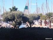 Magnifique P2 cabine sur le Port plage nord à PORT CAMARGUE